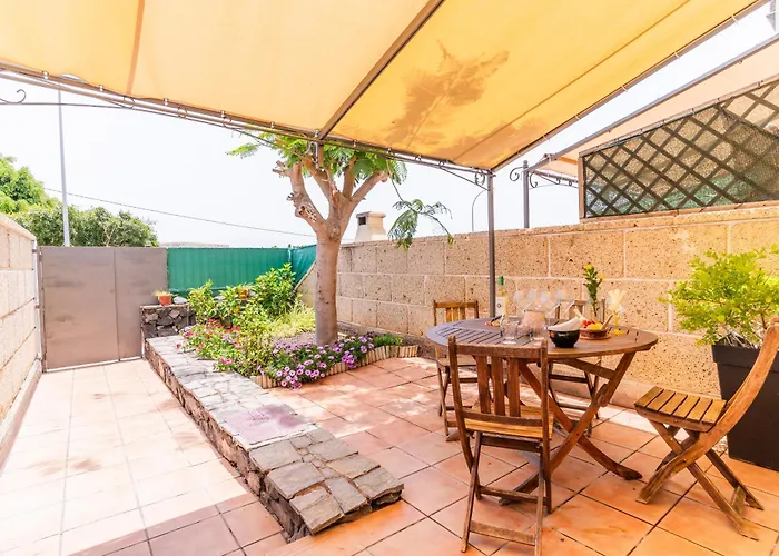 Oceanfront Rainbow Costa Adeje 14v35 Apartament *